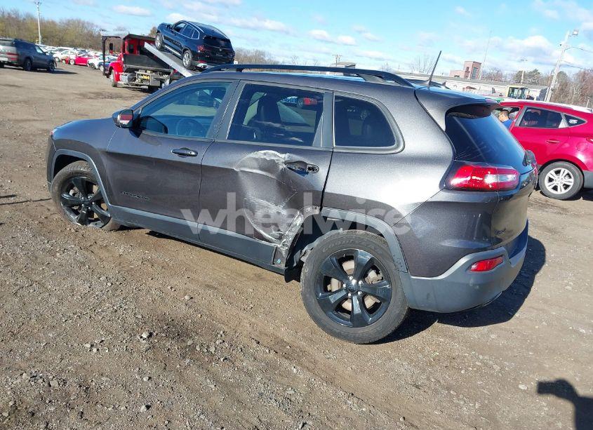 Photo 3 of 2017 Jeep Cherokee HIGH ALTITUDE 4X4 (VIN 1C4PJMDB1HW524720)