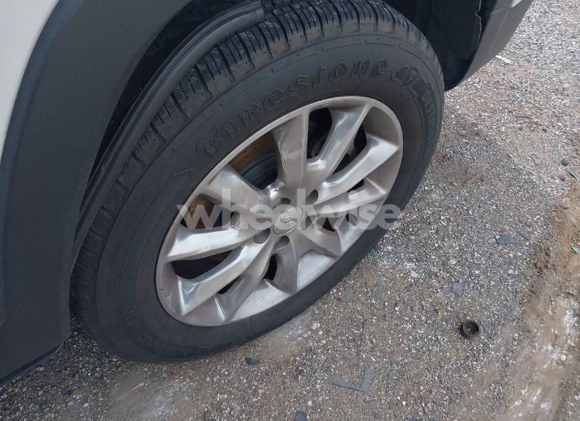 Photo 12 of 2017 Jeep Cherokee LIMITED 4X4 (VIN 1C4PJMDB1HW622467)