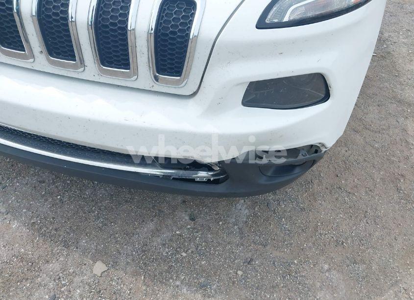 Photo 6 of 2017 Jeep Cherokee LIMITED 4X4 (VIN 1C4PJMDB1HW622467)