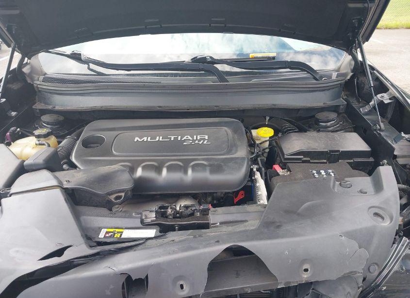 Photo 10 of 2015 Jeep Cherokee LIMITED (VIN 1C4PJMDB2FW736765)