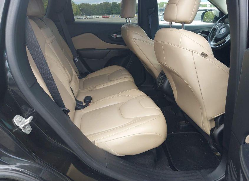 Photo 8 of 2015 Jeep Cherokee LIMITED (VIN 1C4PJMDB2FW736765)