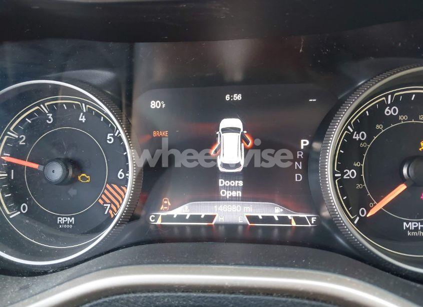 Photo 7 of 2015 Jeep Cherokee LIMITED (VIN 1C4PJMDB2FW773119)