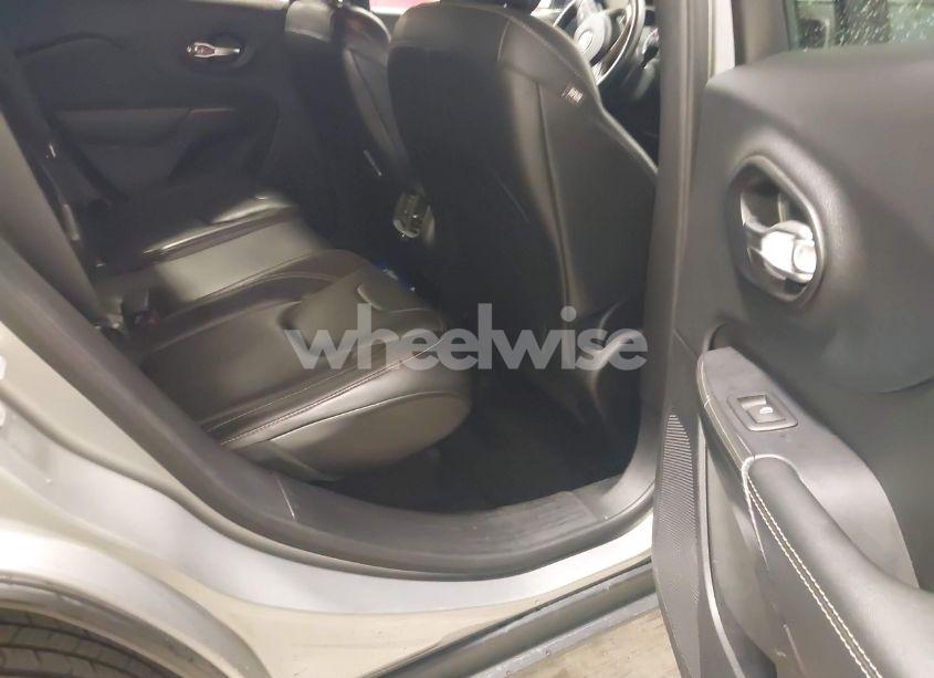 Photo 8 of 2016 Jeep Cherokee LIMITED (VIN 1C4PJMDB2GW197016)