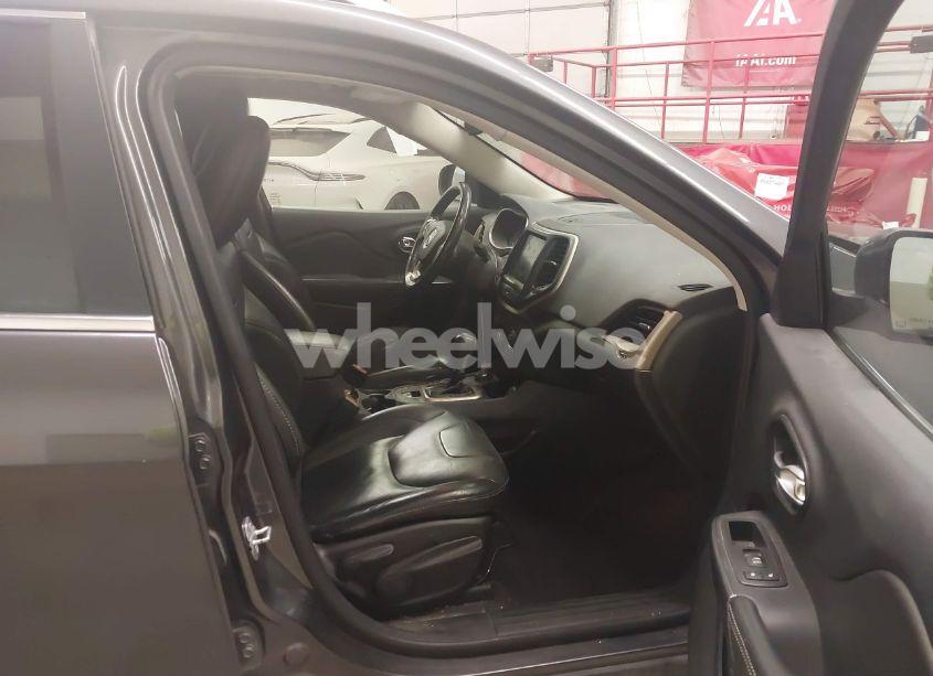 Photo 5 of 2016 Jeep Cherokee LIMITED (VIN 1C4PJMDB2GW211464)