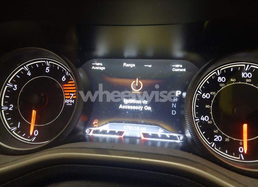 Photo 7 of 2016 Jeep Cherokee LIMITED (VIN 1C4PJMDB2GW211464)