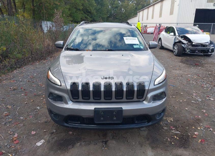 Photo 12 of 2016 Jeep Cherokee HIGH ALTITUDE (VIN 1C4PJMDB2GW368766)