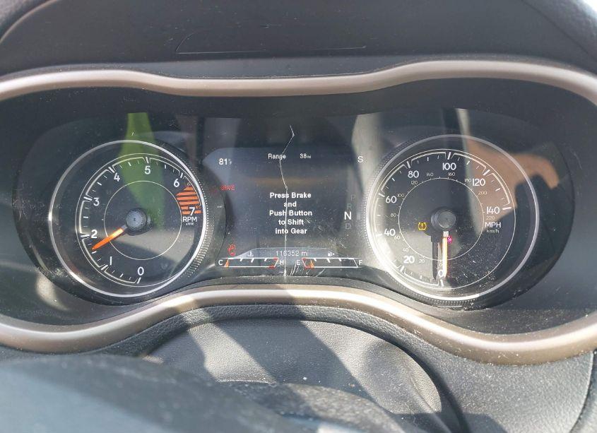 Photo 7 of 2017 Jeep Cherokee LIMITED 4X4 (VIN 1C4PJMDB2HD217813)