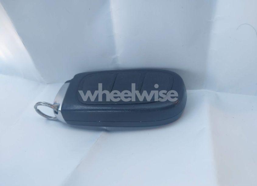 Photo 11 of 2017 Jeep Cherokee LIMITED 4X4 (VIN 1C4PJMDB2HW524063)