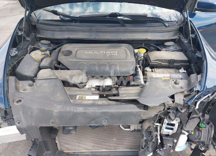 Photo 10 of 2018 Jeep Cherokee LIMITED 4X4 (VIN 1C4PJMDB2JD617487)