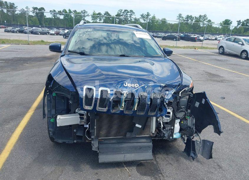 Photo 13 of 2018 Jeep Cherokee LIMITED 4X4 (VIN 1C4PJMDB2JD617487)