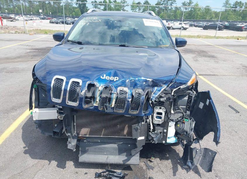 Photo 6 of 2018 Jeep Cherokee LIMITED 4X4 (VIN 1C4PJMDB2JD617487)