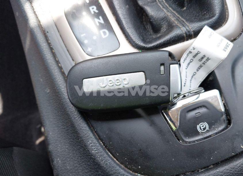 Photo 11 of 2016 Jeep Cherokee LIMITED (VIN 1C4PJMDB3GW267073)