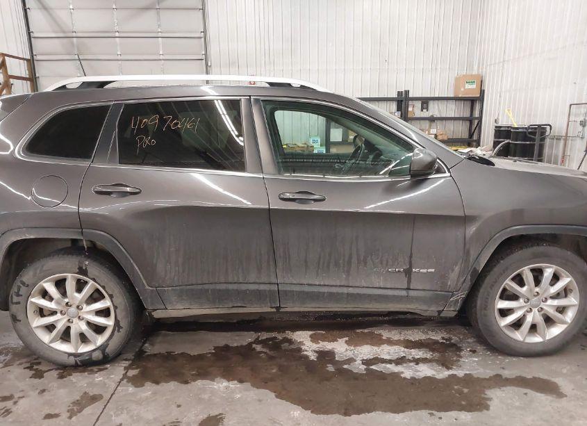 Photo 14 of 2016 Jeep Cherokee LIMITED (VIN 1C4PJMDB3GW295732)