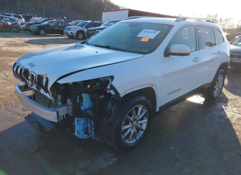 Photo 2 of 2018 Jeep Cherokee LIMITED 4X4 (VIN 1C4PJMDB3JD525644)