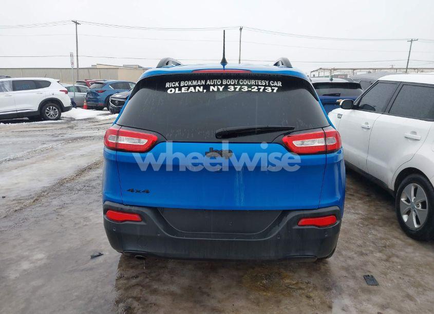 Photo 17 of 2018 Jeep Cherokee LIMITED 4X4 (VIN 1C4PJMDB3JD570003)
