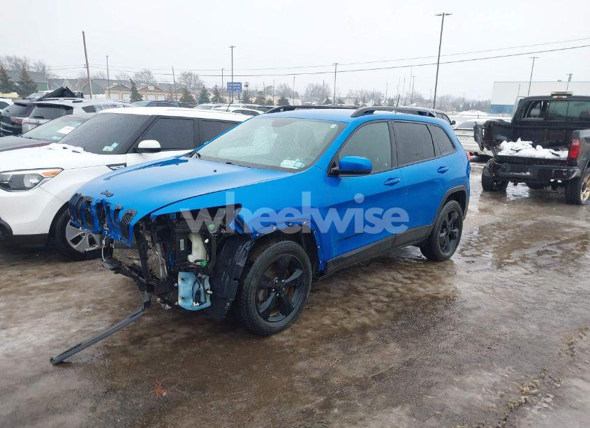Photo 2 of 2018 Jeep Cherokee LIMITED 4X4 (VIN 1C4PJMDB3JD570003)