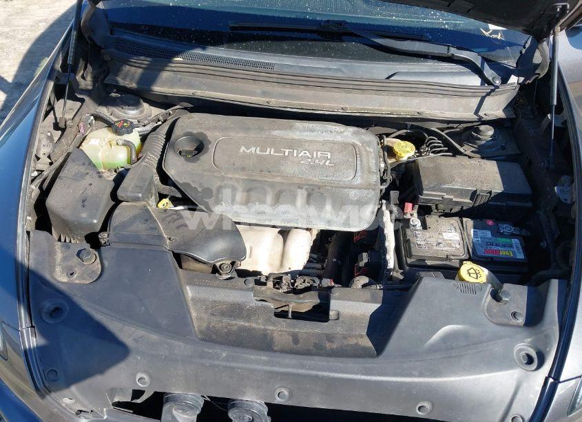 Photo 10 of 2015 Jeep Cherokee LIMITED (VIN 1C4PJMDB4FW541413)