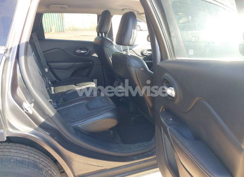 Photo 8 of 2015 Jeep Cherokee LIMITED (VIN 1C4PJMDB4FW610956)