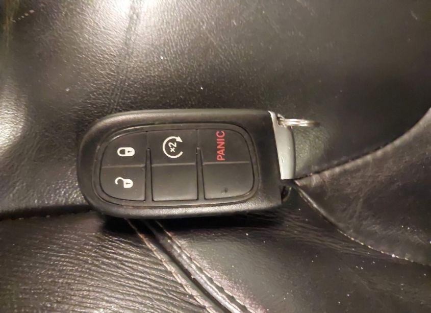 Photo 11 of 2016 Jeep Cherokee LIMITED (VIN 1C4PJMDB4GW119028)