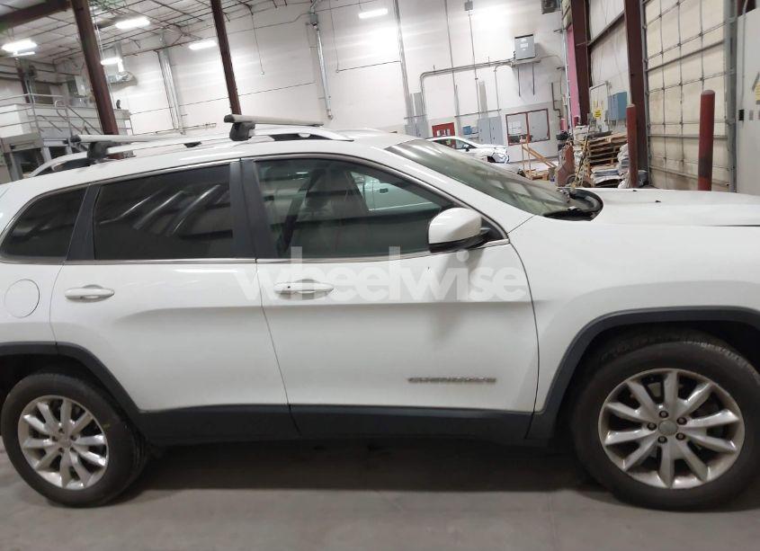 Photo 13 of 2016 Jeep Cherokee LIMITED (VIN 1C4PJMDB4GW175342)