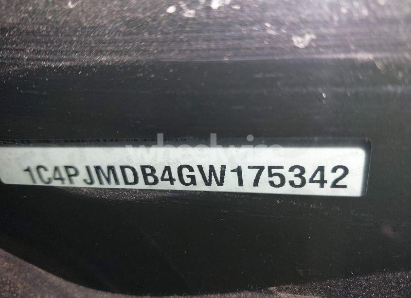 Photo 9 of 2016 Jeep Cherokee LIMITED (VIN 1C4PJMDB4GW175342)