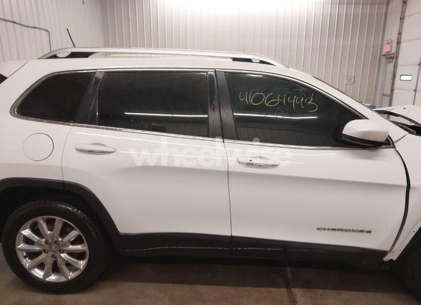 Photo 12 of 2016 Jeep Cherokee LIMITED (VIN 1C4PJMDB5GW152331)