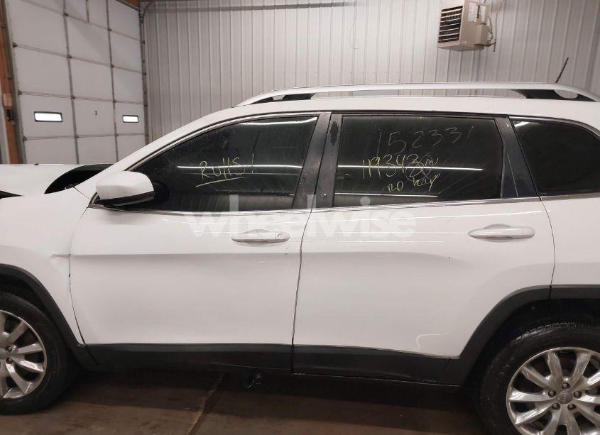 Photo 13 of 2016 Jeep Cherokee LIMITED (VIN 1C4PJMDB5GW152331)