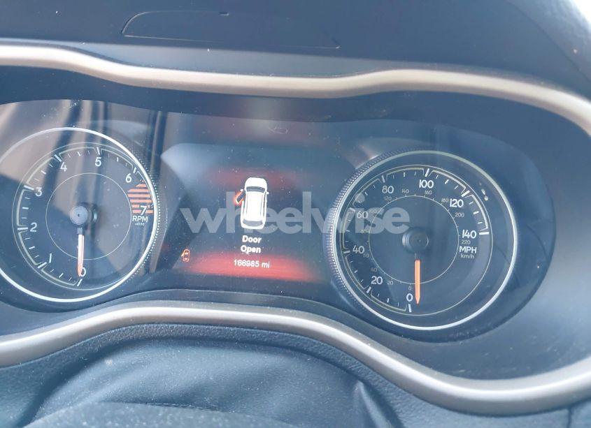 Photo 7 of 2016 Jeep Cherokee LIMITED (VIN 1C4PJMDB5GW202676)