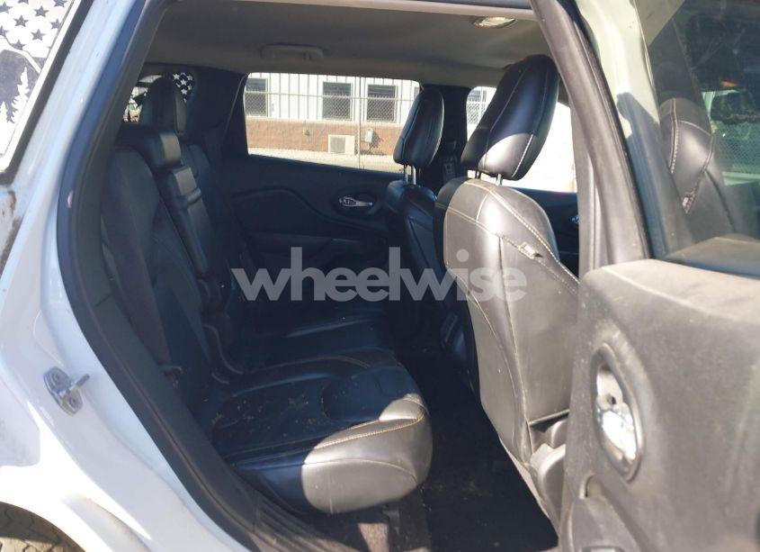 Photo 8 of 2016 Jeep Cherokee LIMITED (VIN 1C4PJMDB5GW202676)