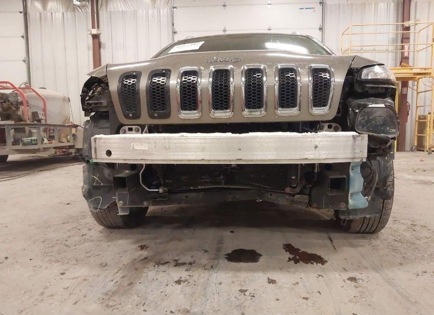 Photo 6 of 2017 Jeep Cherokee LIMITED 4X4 (VIN 1C4PJMDB5HW518774)