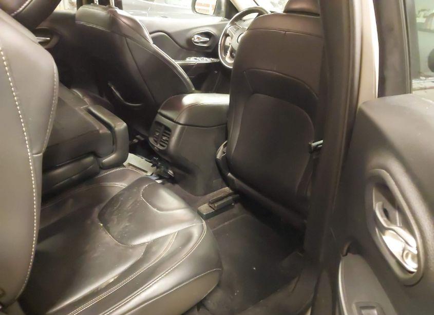 Photo 8 of 2017 Jeep Cherokee LIMITED 4X4 (VIN 1C4PJMDB5HW518774)