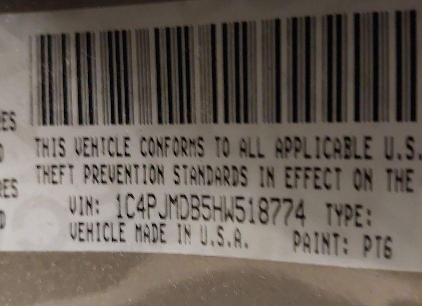 Photo 9 of 2017 Jeep Cherokee LIMITED 4X4 (VIN 1C4PJMDB5HW518774)