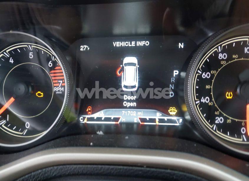 Photo 16 of 2017 Jeep Cherokee LIMITED 4X4 (VIN 1C4PJMDB5HW649333)