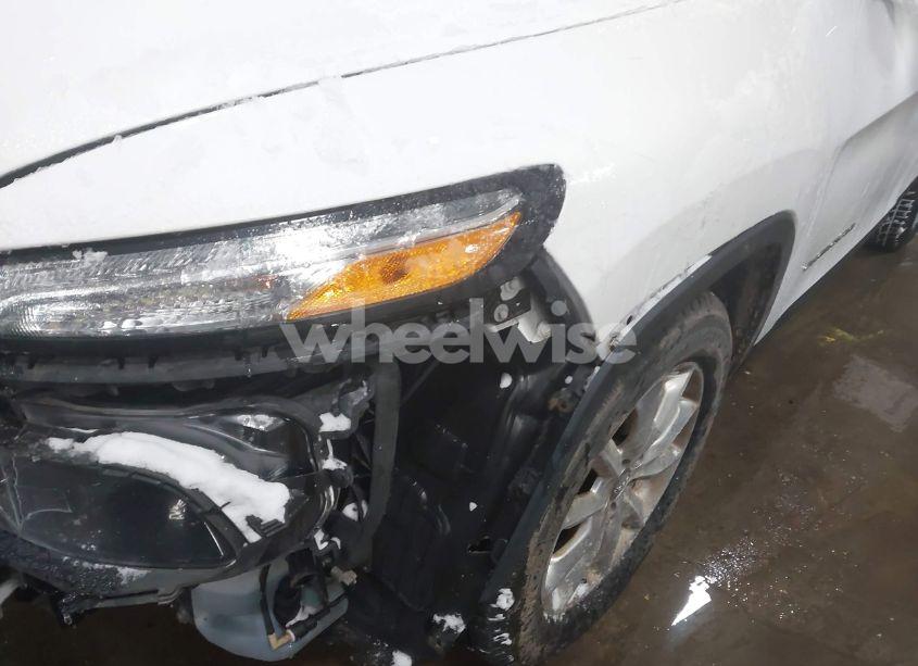 Photo 18 of 2016 Jeep Cherokee LIMITED (VIN 1C4PJMDB6GW255757)