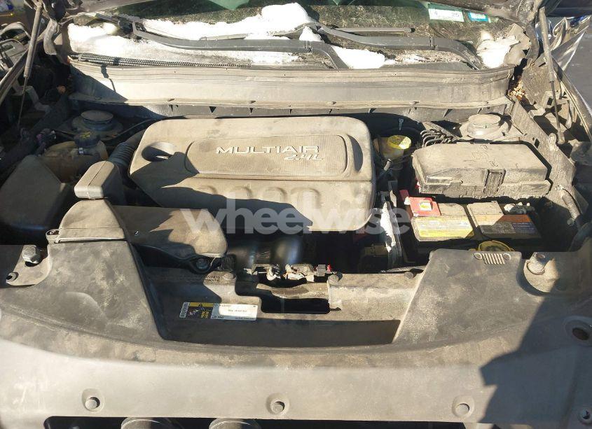 Photo 10 of 2016 Jeep Cherokee LIMITED (VIN 1C4PJMDB6GW261543)