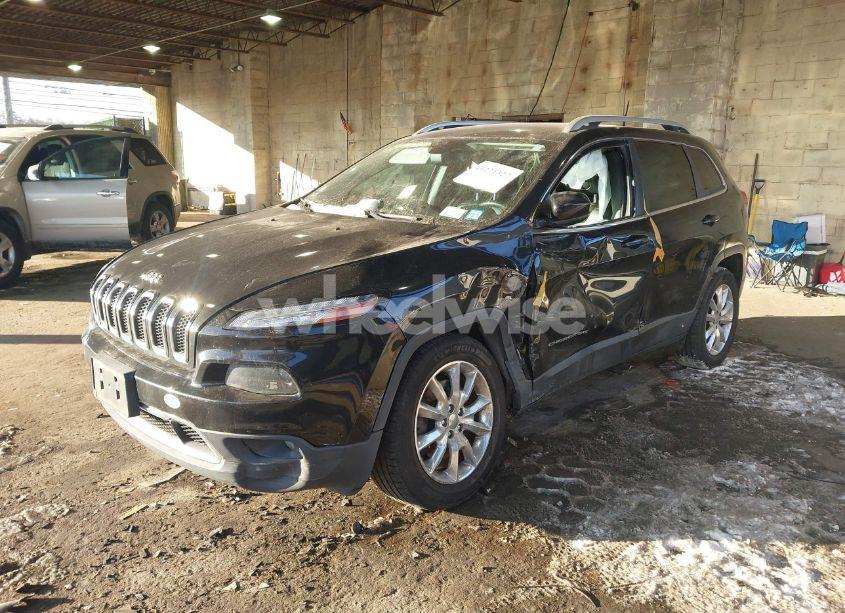 Photo 2 of 2016 Jeep Cherokee LIMITED (VIN 1C4PJMDB6GW261543)
