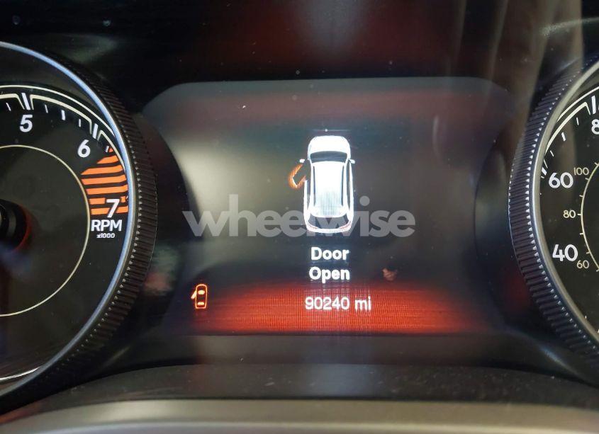 Photo 7 of 2016 Jeep Cherokee LIMITED (VIN 1C4PJMDB6GW261543)