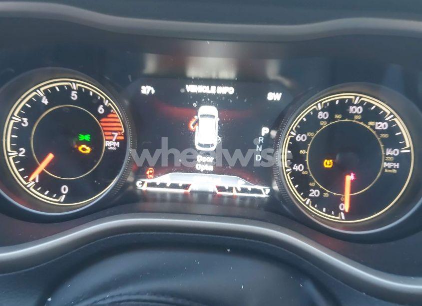 Photo 7 of 2016 Jeep Cherokee LIMITED (VIN 1C4PJMDB6GW334250)