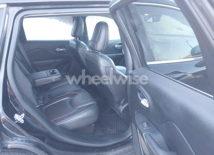 Photo 8 of 2016 Jeep Cherokee LIMITED (VIN 1C4PJMDB6GW334250)