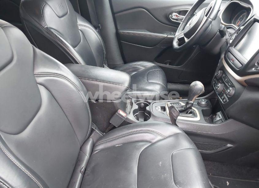 Photo 5 of 2017 Jeep Cherokee LIMITED 4X4 (VIN 1C4PJMDB6HW519335)