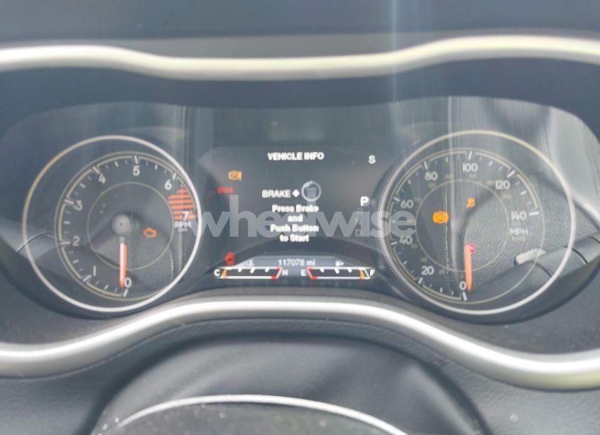 Photo 7 of 2017 Jeep Cherokee LIMITED 4X4 (VIN 1C4PJMDB6HW543666)