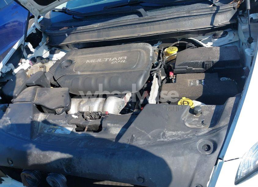 Photo 10 of 2015 Jeep Cherokee LIMITED (VIN 1C4PJMDB7FW500774)