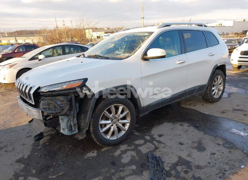 Photo 2 of 2015 Jeep Cherokee LIMITED (VIN 1C4PJMDB7FW772113)