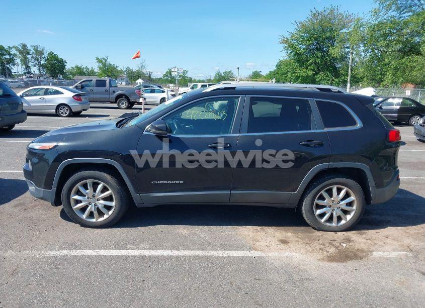 Photo 14 of 2016 Jeep Cherokee LIMITED (VIN 1C4PJMDB7GW318803)