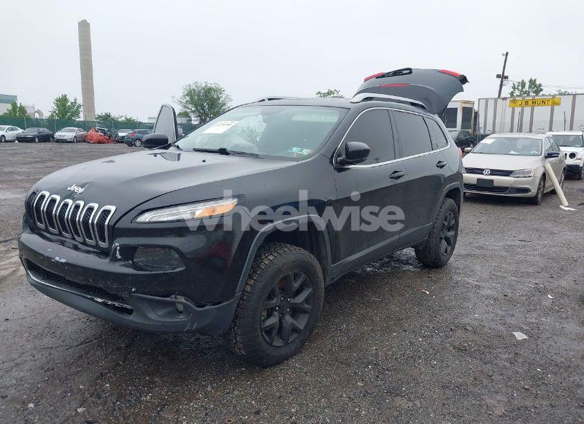 Photo 2 of 2017 Jeep Cherokee LIMITED 4X4 (VIN 1C4PJMDB7HW599633)