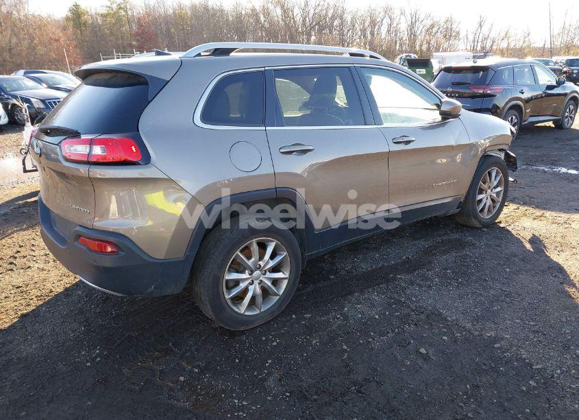Photo 4 of 2018 Jeep Cherokee LIMITED 4X4 (VIN 1C4PJMDB7JD575107)