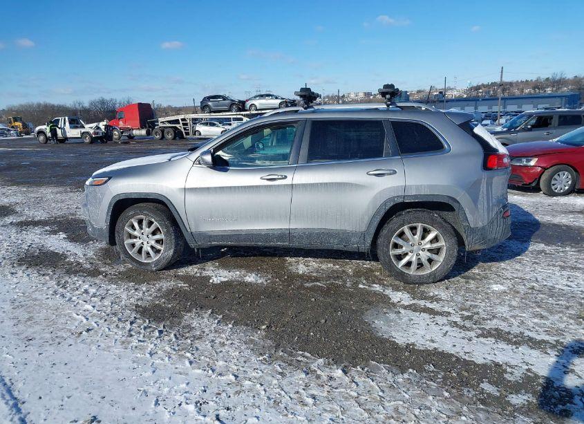 Photo 14 of 2016 Jeep Cherokee LIMITED (VIN 1C4PJMDB8GW202459)