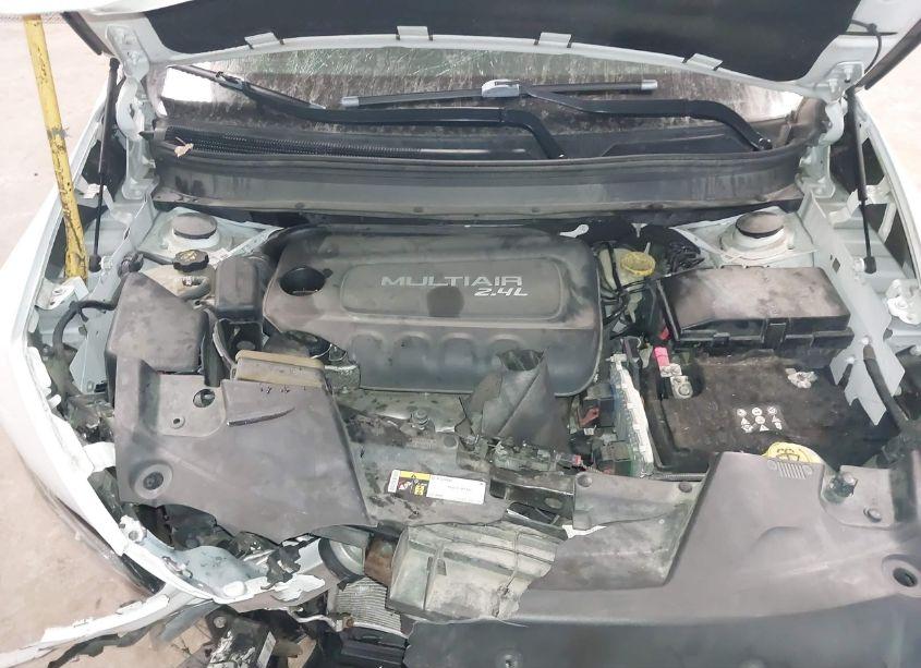 Photo 10 of 2016 Jeep Cherokee LIMITED (VIN 1C4PJMDB8GW213378)