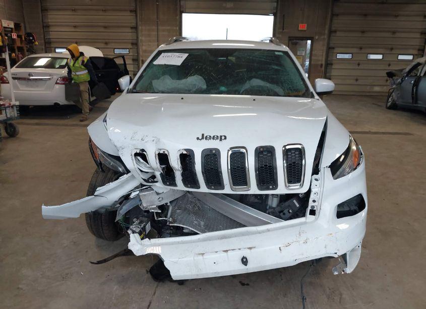 Photo 13 of 2016 Jeep Cherokee LIMITED (VIN 1C4PJMDB8GW213378)