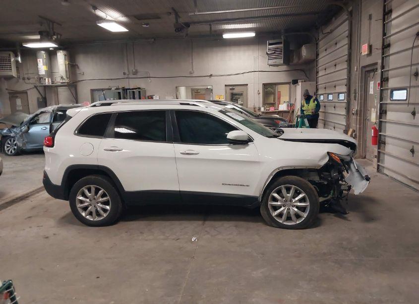 Photo 14 of 2016 Jeep Cherokee LIMITED (VIN 1C4PJMDB8GW213378)